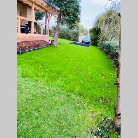 Moderner Einraumbungalow Auf Eigenem Grundstueck Flecken Zechlin Exterior foto